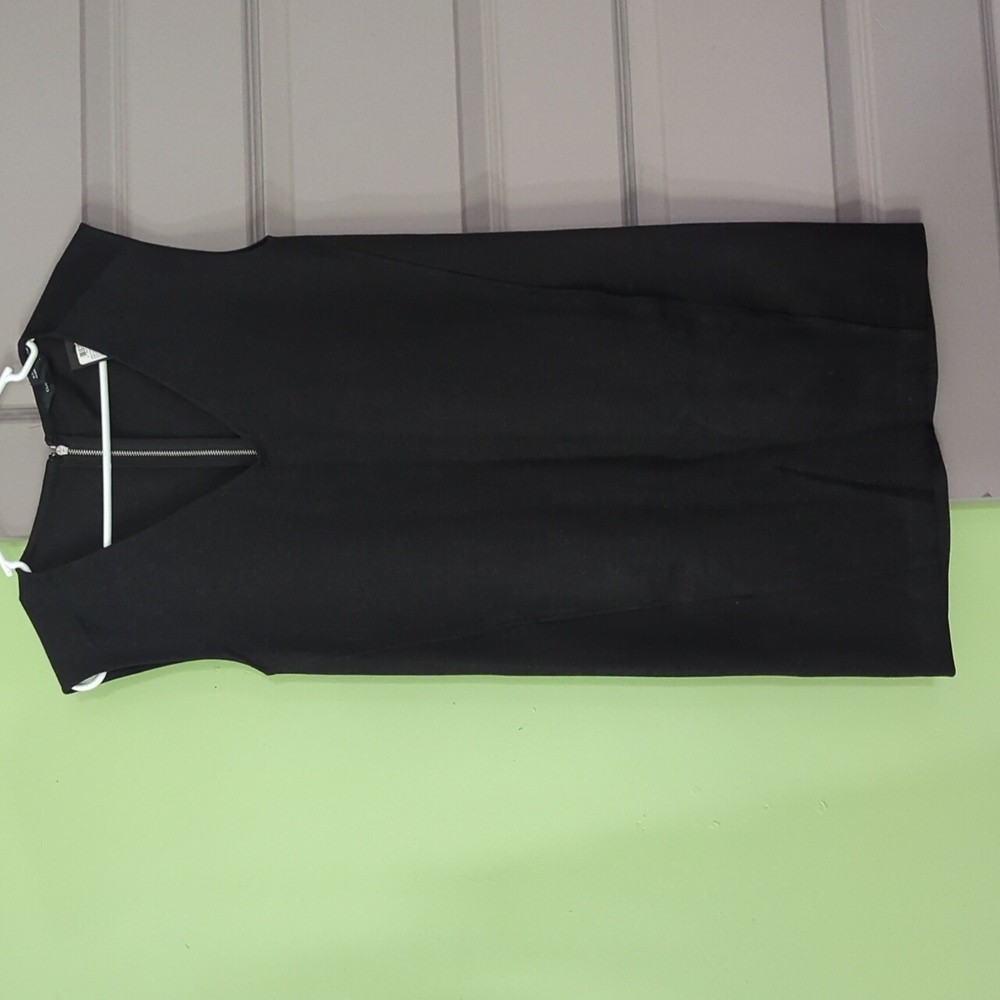 Club Monaco knit shift dress